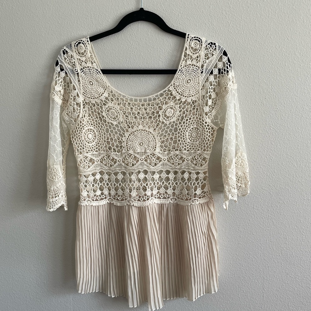 Women’s Cream Crochet Lace Peplum Top